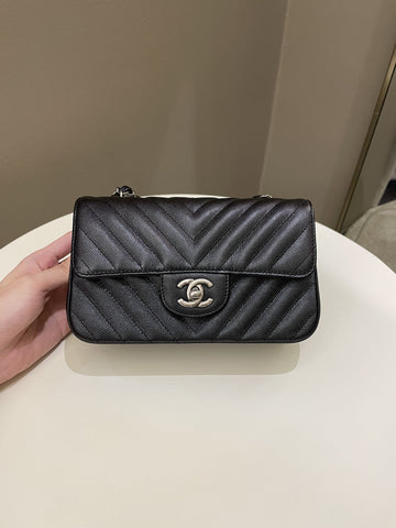 Chanel 17B Classic Chevron Mini Rectangular Black Iridescent Caviar