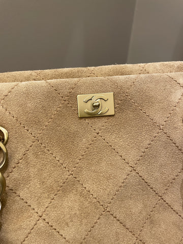 Chanel Vintage Quilted Shoulder Tote Camel Suede