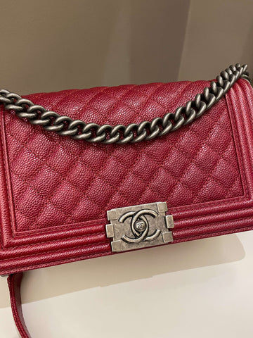 Chanel 14B Quilted Boy Old Medium Deep Red Rigid Caviar