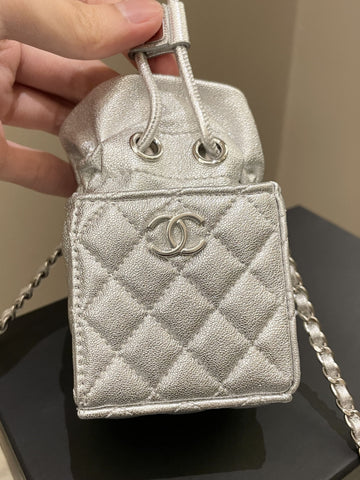 Chanel 22C Mini Clutch With Chain Metallic Silver Glazed Lambskin
