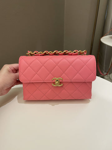 Chanel 22S Wrapped Top Handle Pink Lambskin
