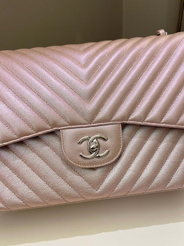 Chanel 17B Chevron Jumbo Double Flap Rose Gold Caviar