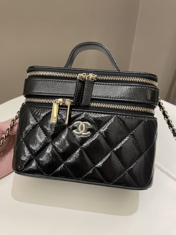 Chanel 22B Top Handle Tall Vanity Black Patent