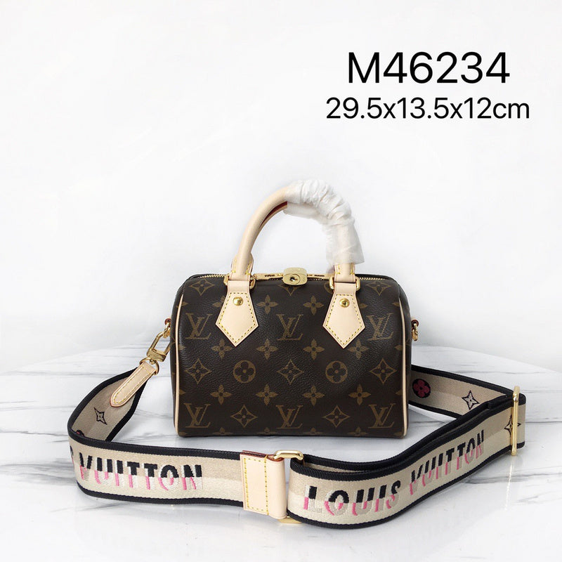 LOV2 Bags - Luxurious Bags  197