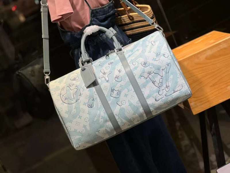 LOV2 Bags - Luxurious Bags  048