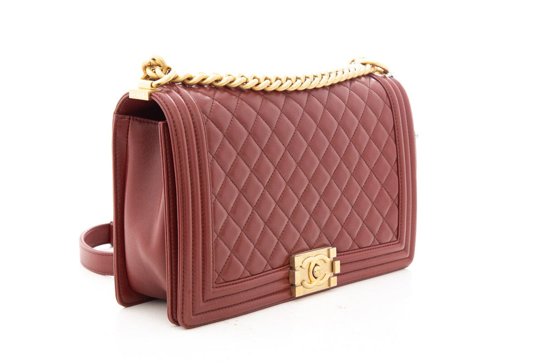 Chanel 2018 Red Medium Boy Bag Handbag