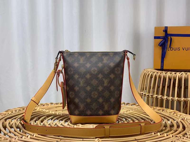 LOV2 Bags - Luxurious Bags  492
