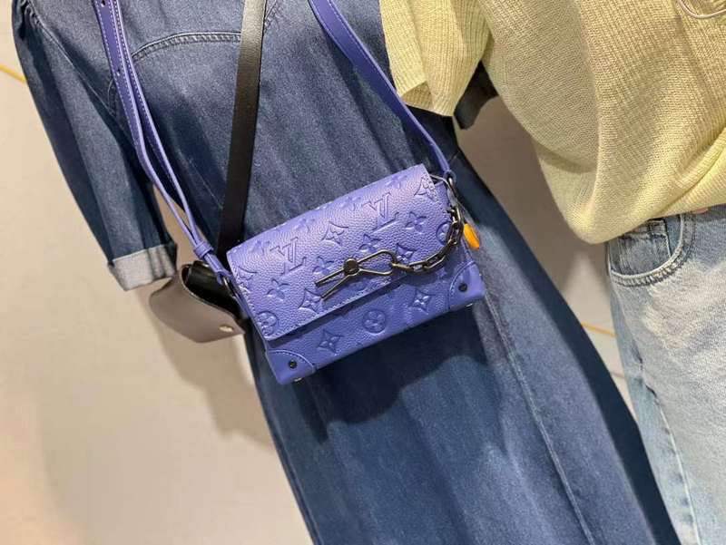 LOV2 Bags - Luxurious Bags  037
