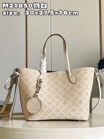LOV2 Bags - Luxurious Bags  328