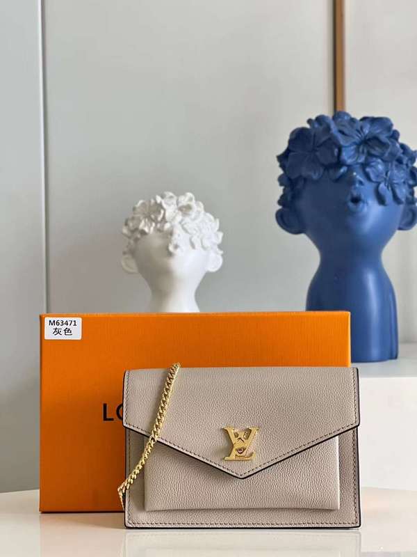 LOV2 Bags - Luxurious Bags  585