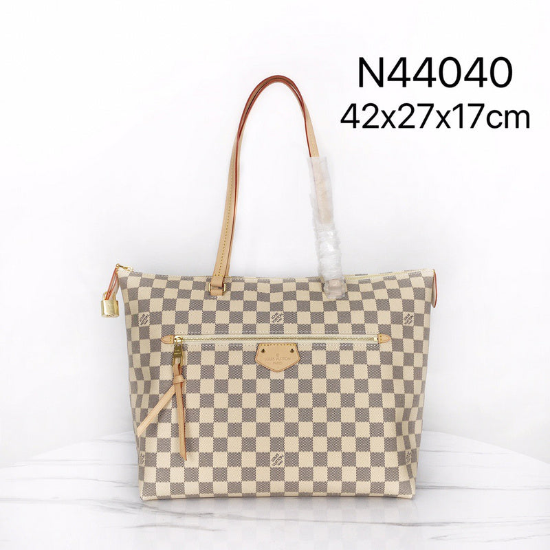LOV2 Bags - Luxurious Bags  373