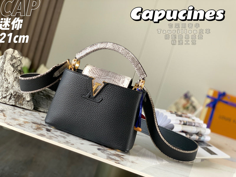 LOV2 Bags - Luxurious Bags  302