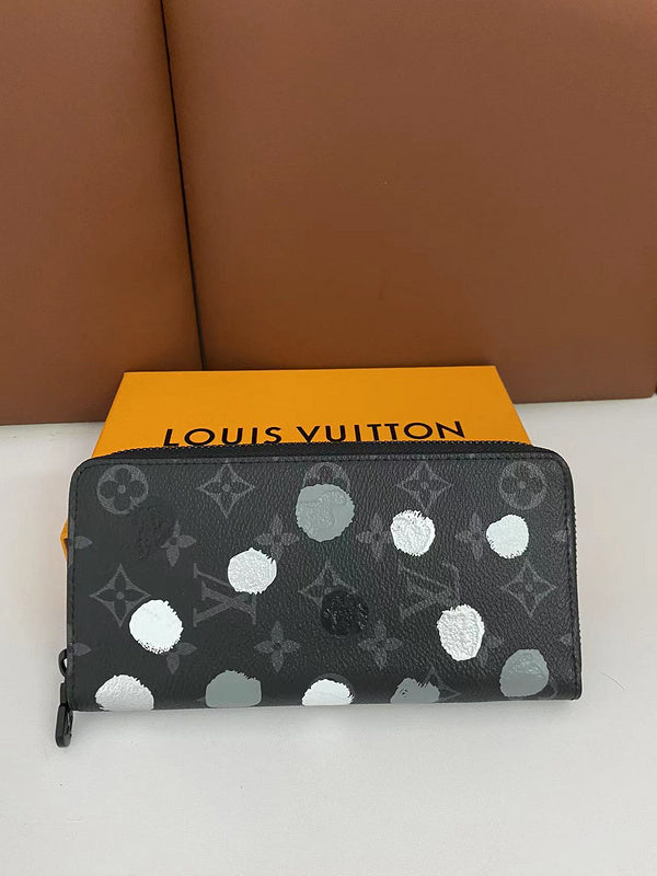 LOV2 Bags - Luxurious Bags  143