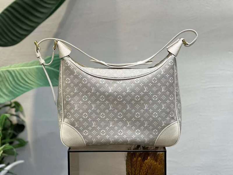 LOV2 Bags - Luxurious Bags  082