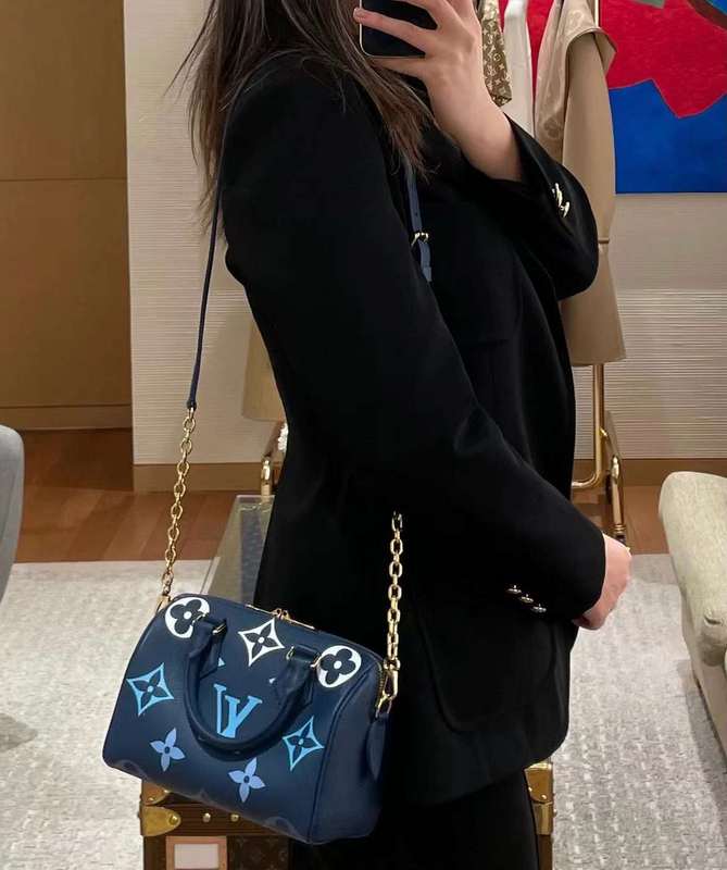 LOV2 Bags - Luxurious Bags  007