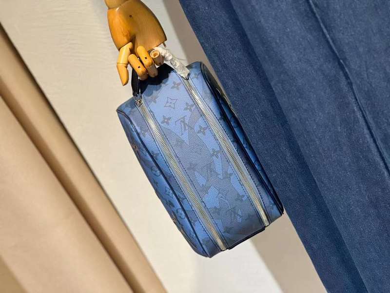 LOV2 Bags - Luxurious Bags  035
