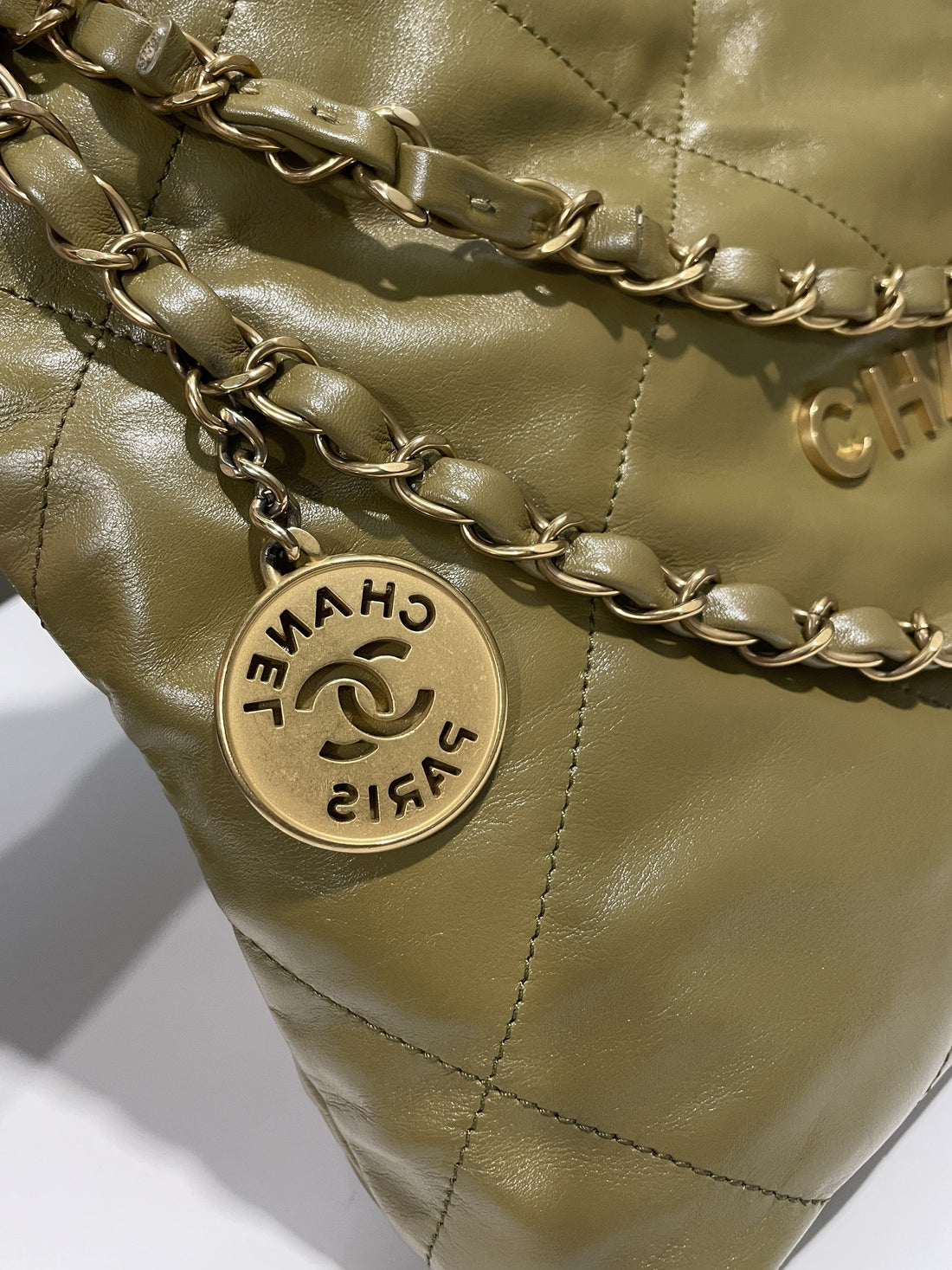 Chanel 22 Small Olive
