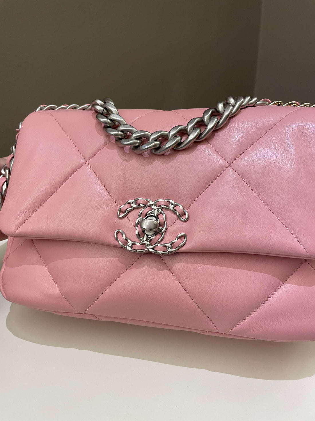 Chanel 19 Flap Bag Pink Lambskin