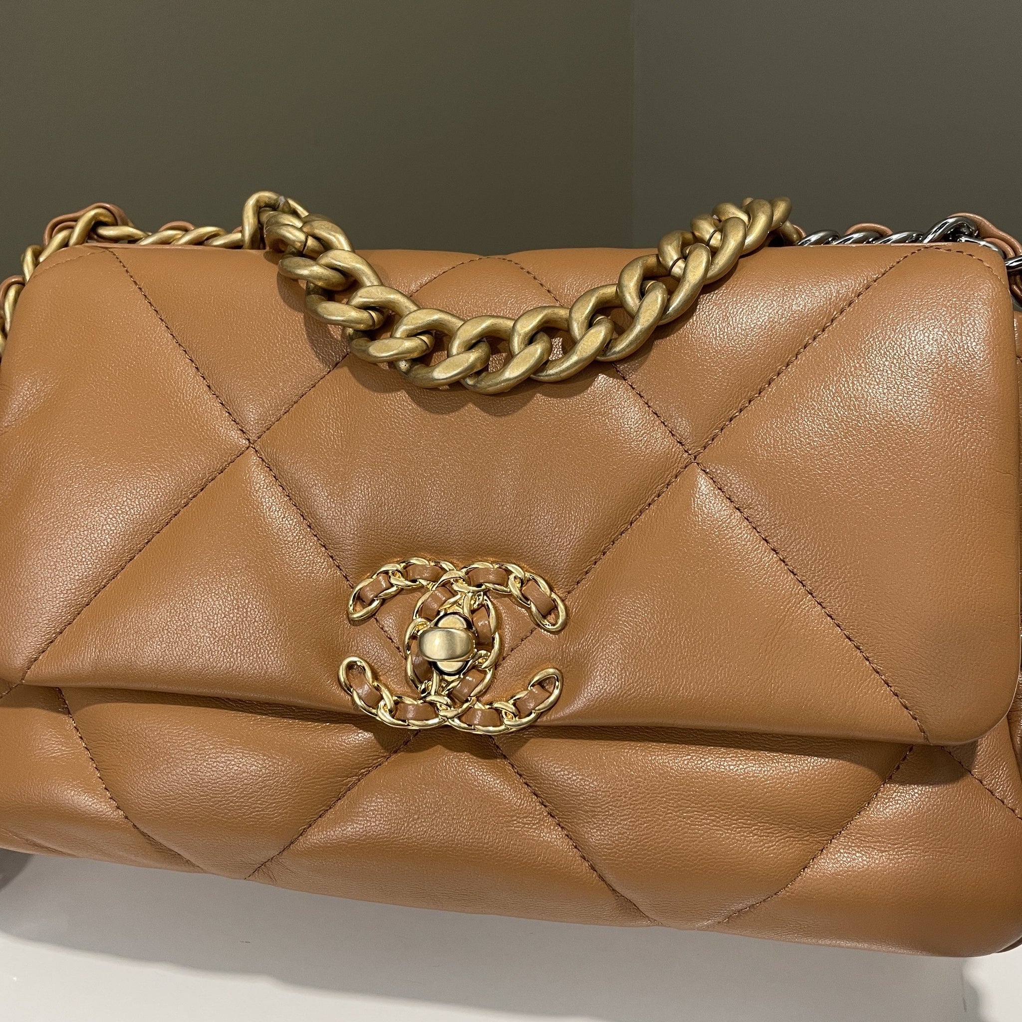 Chanel 19 Flap Bag Caramel