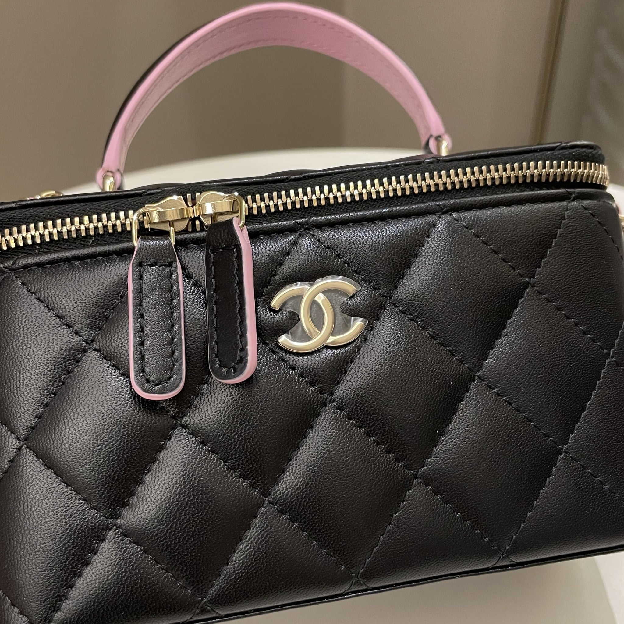 Chanel 23P Quilted Mini Vanity Rectangular Top Handle Black/ Pink Lambskin