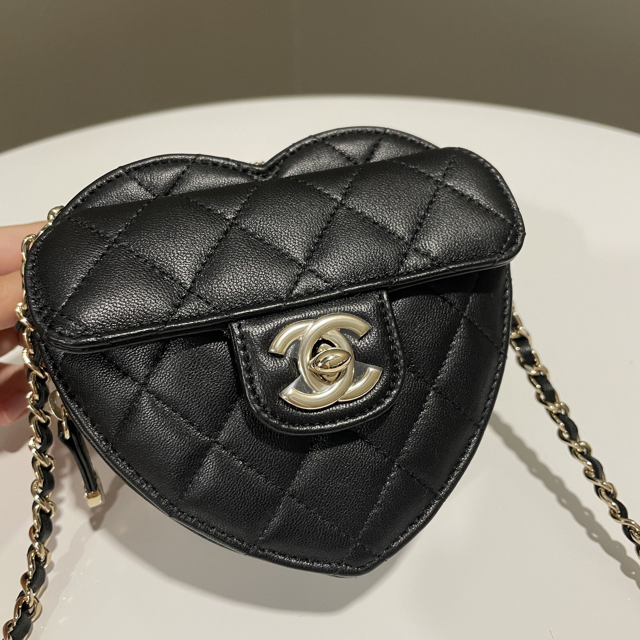 Chanel 22S Heart Bag Black