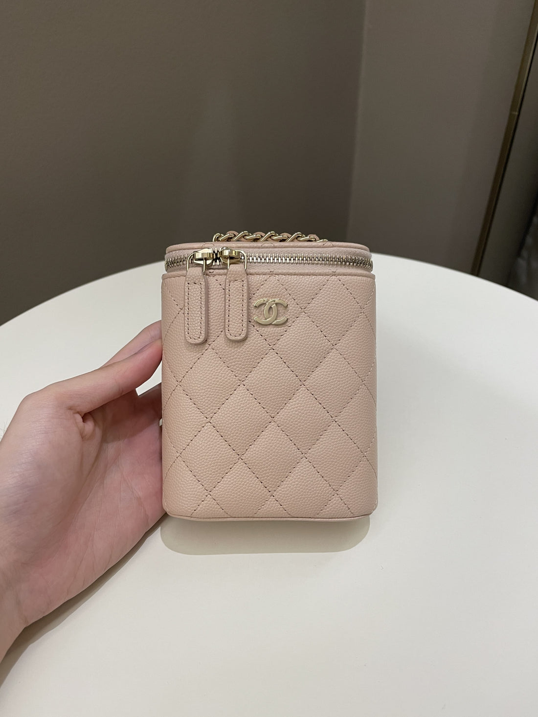 Chanel 21C Quilted Vanity Vertical Beige Caviar