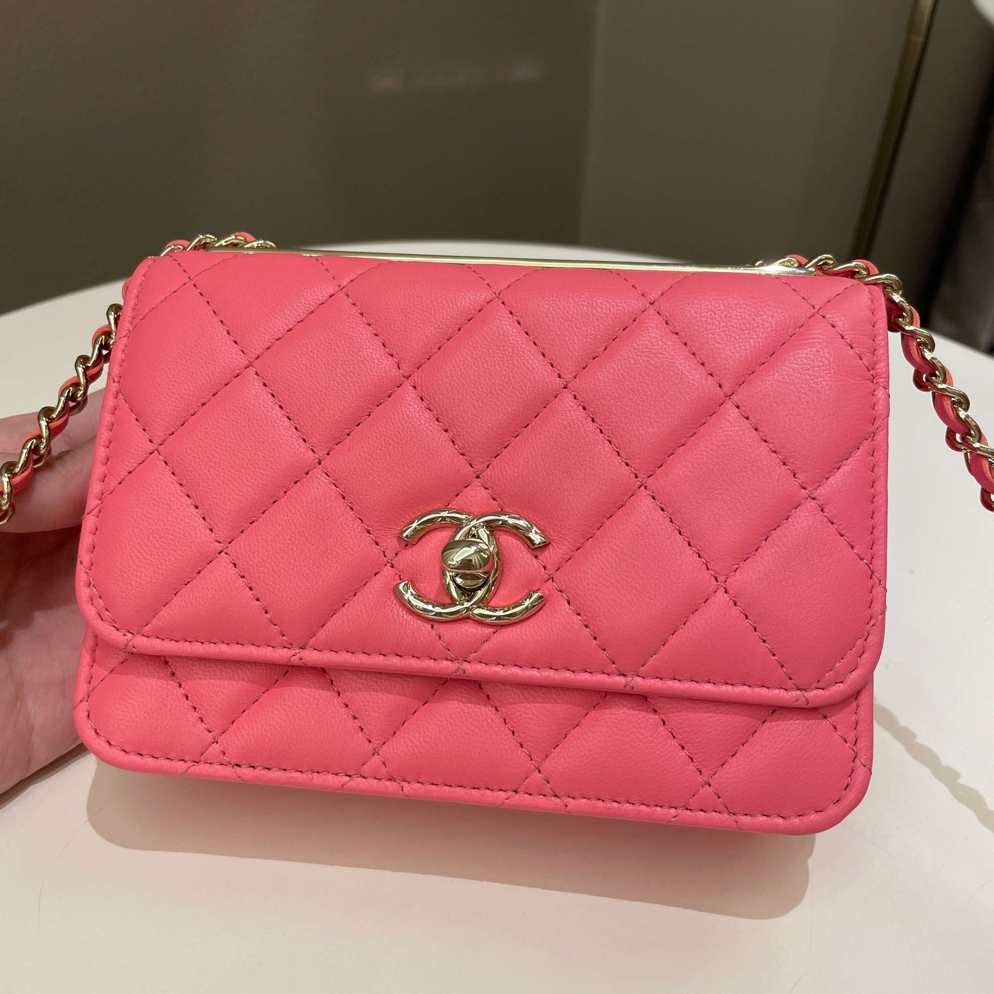 Chanel Trendy CC Clutch with Chain Pink