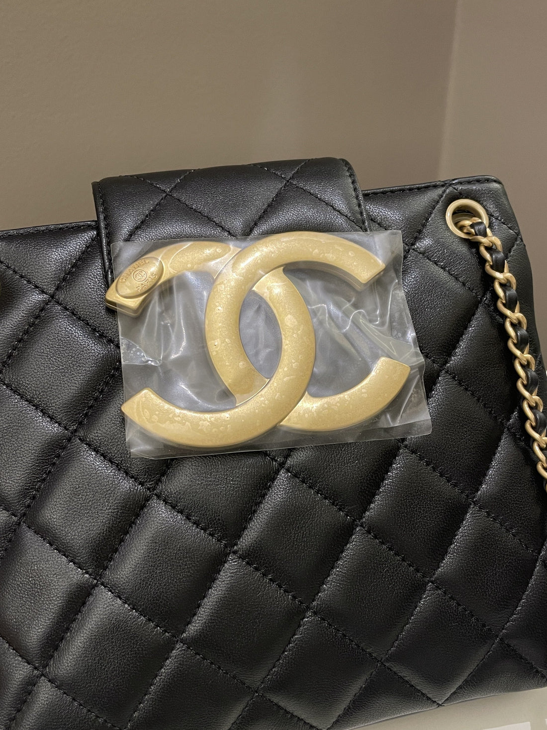 Chanel 24C Quilted XL CC Crossbody Black Calfskin