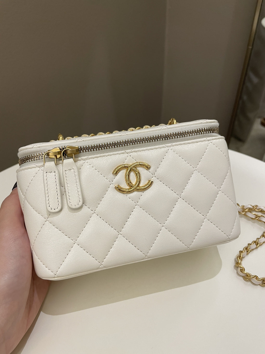 Chanel 23C Cc Mini Vanity Rectangular White Lambskin