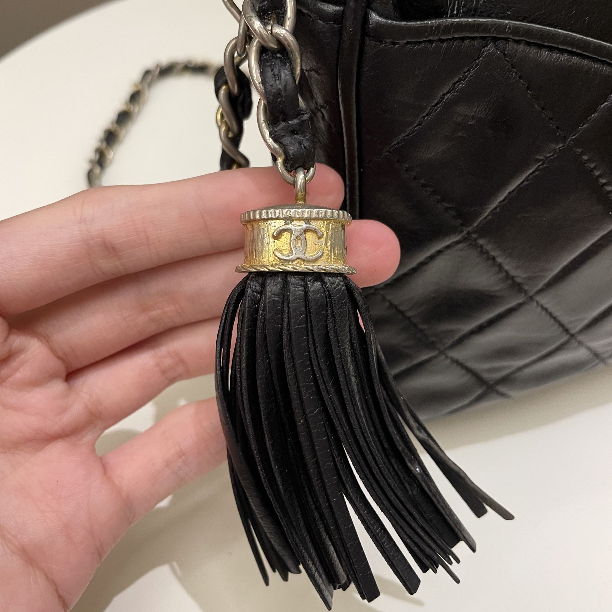 ??Chanel Vintage Camera Bag Tassle Black Lambskin