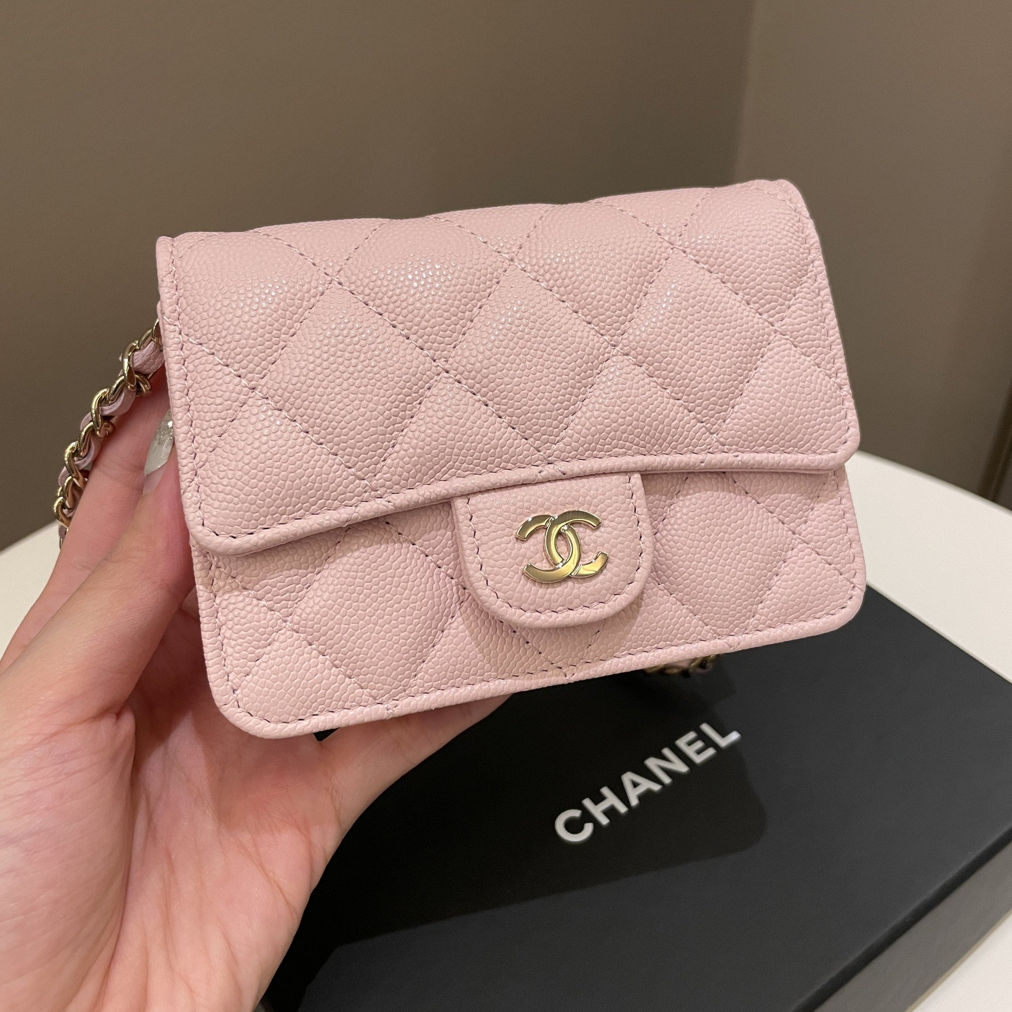 Chanel 22S Quilted Clutch On Chain Rose Claire Caviar