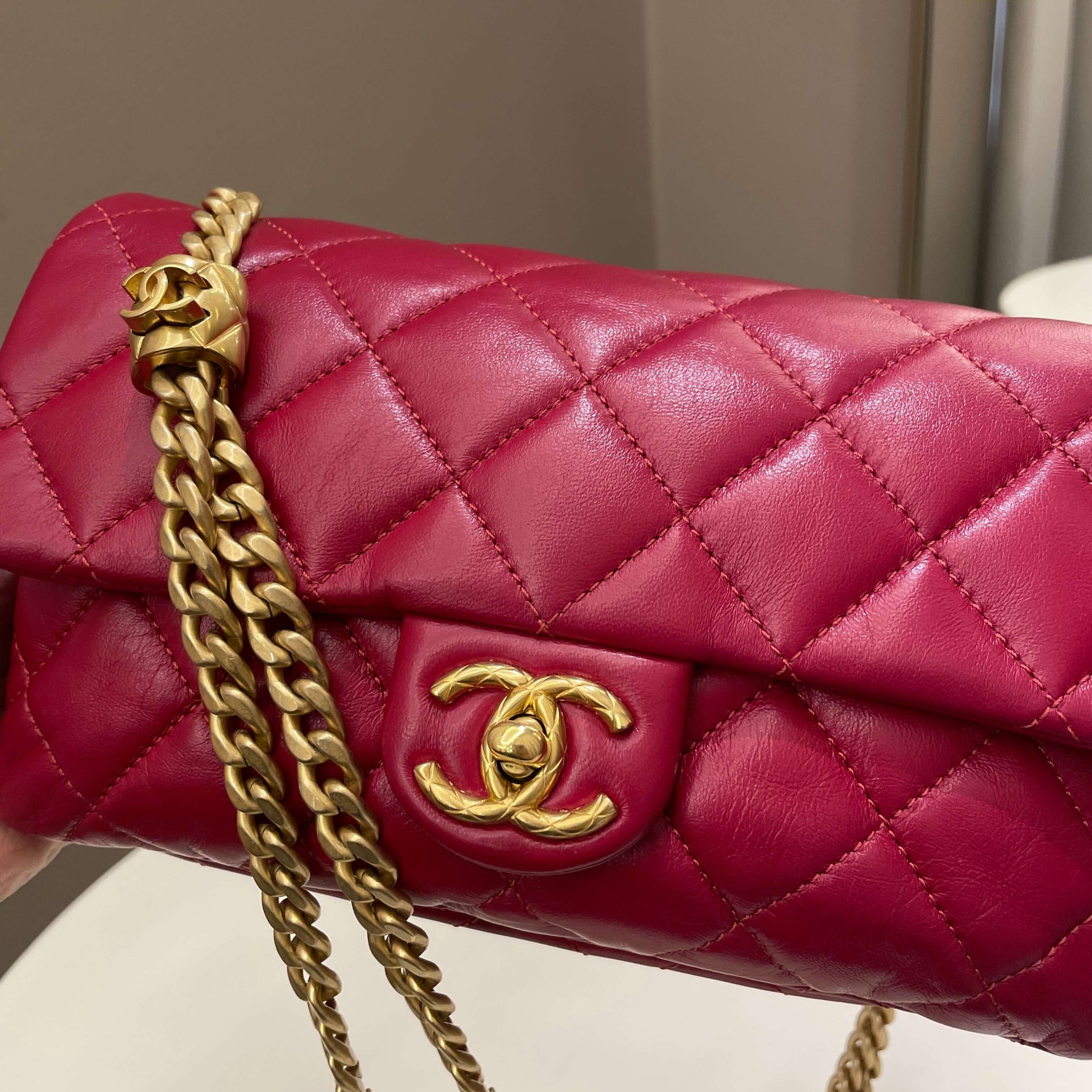 Chanel 22K Pearl Crush Flap Bag Red Aged
