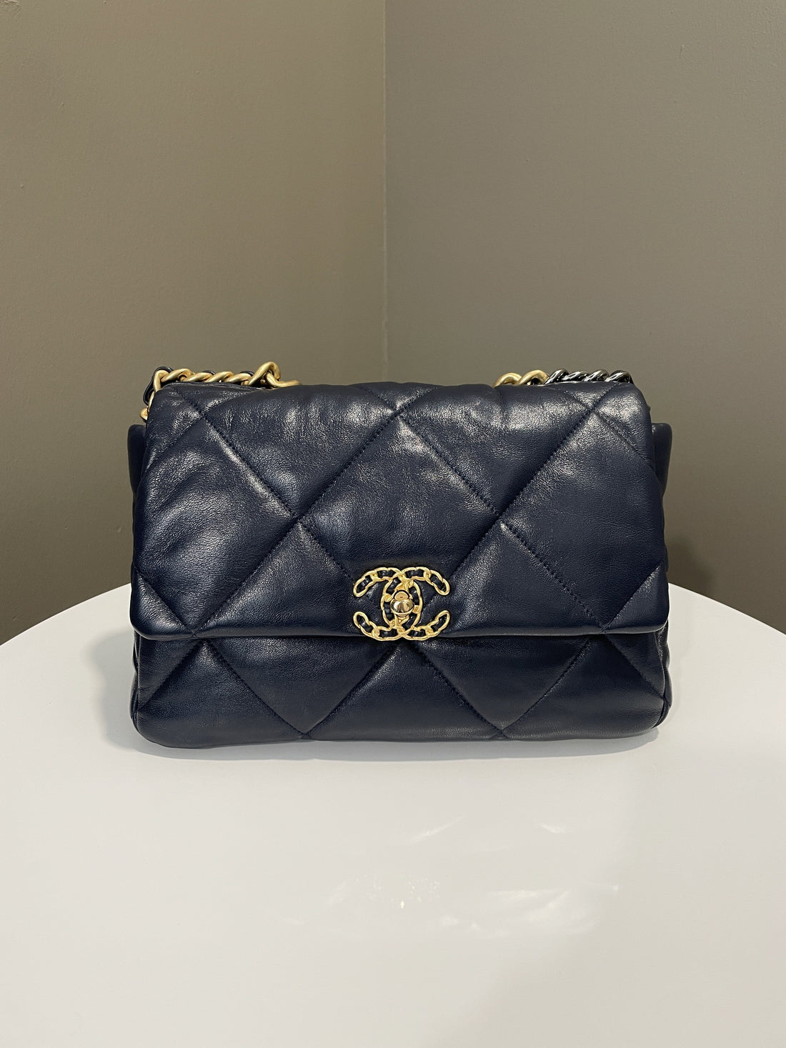 Chanel 19 Flap Bag Navy Lambskin