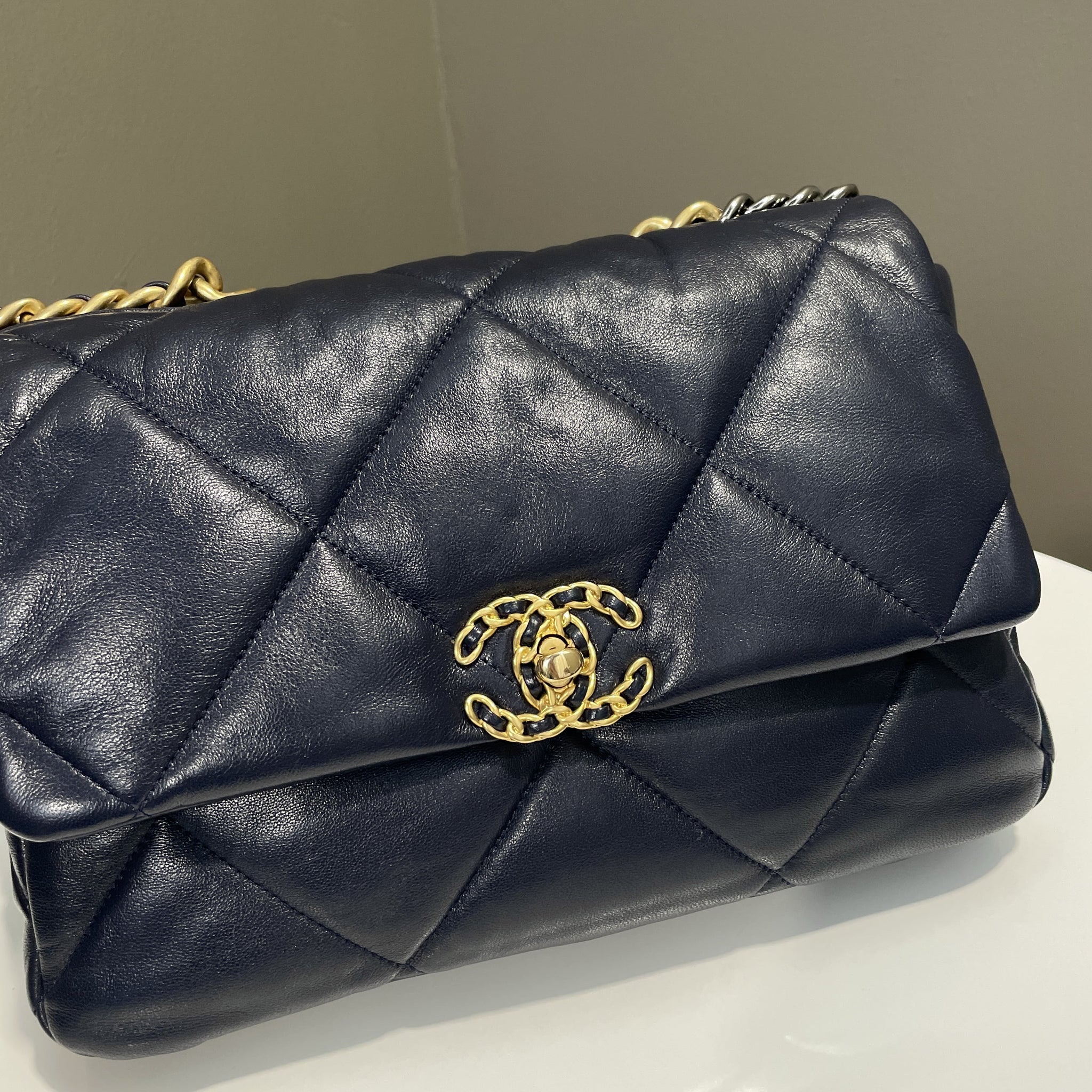Chanel 19 Flap Bag Navy Lambskin
