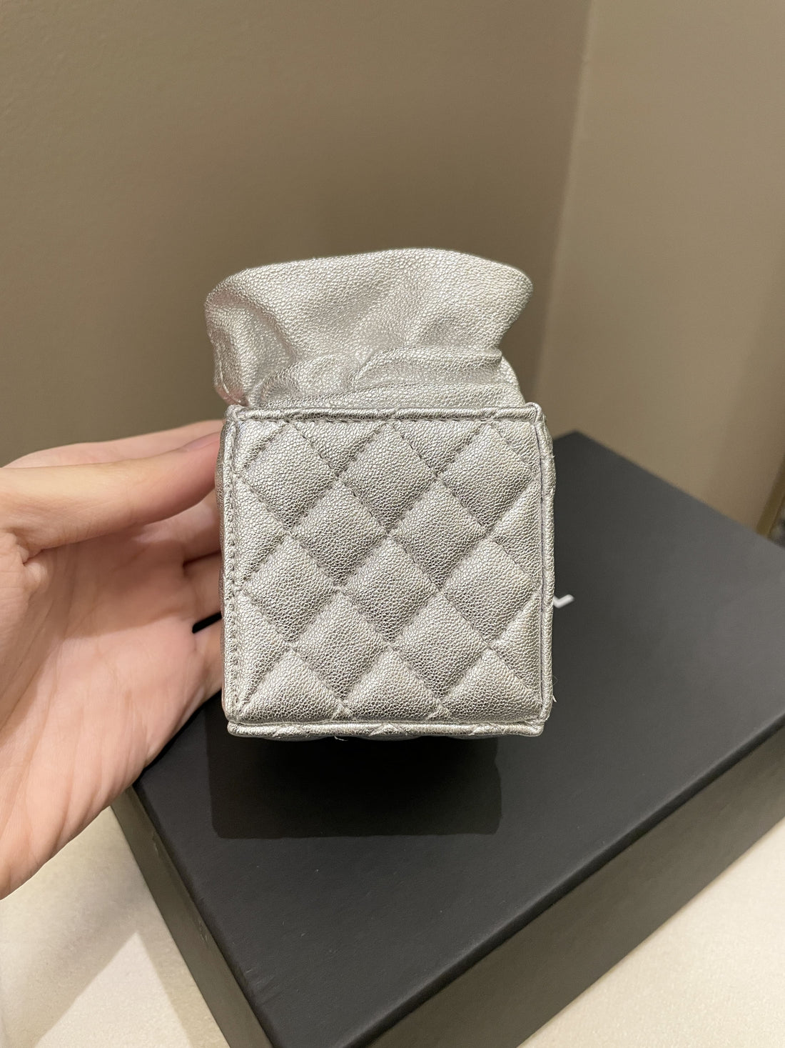Chanel 22C Mini Clutch With Chain Metallic Silver Glazed Lambskin