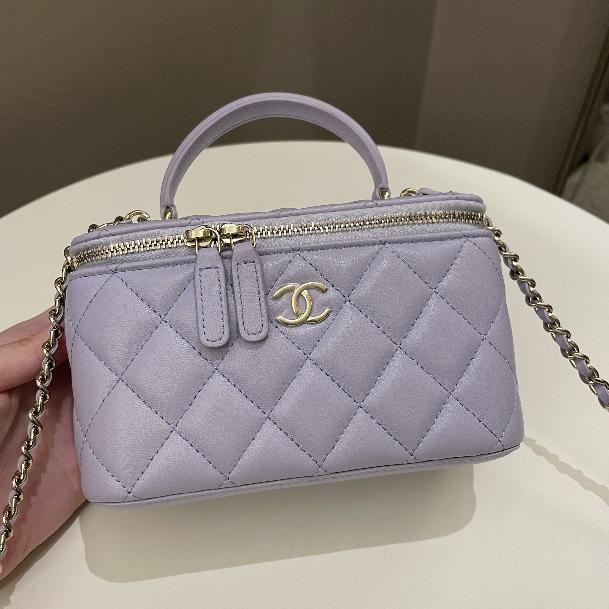 Chanel 21K Top Handle Vanity Rectangular Lilac Lambskin
