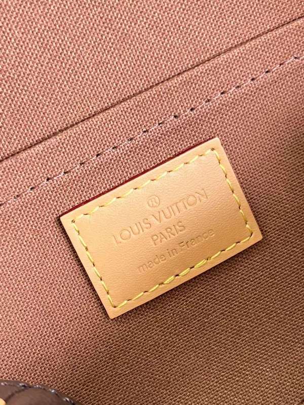 LOV2 Bags - Luxurious Bags  555