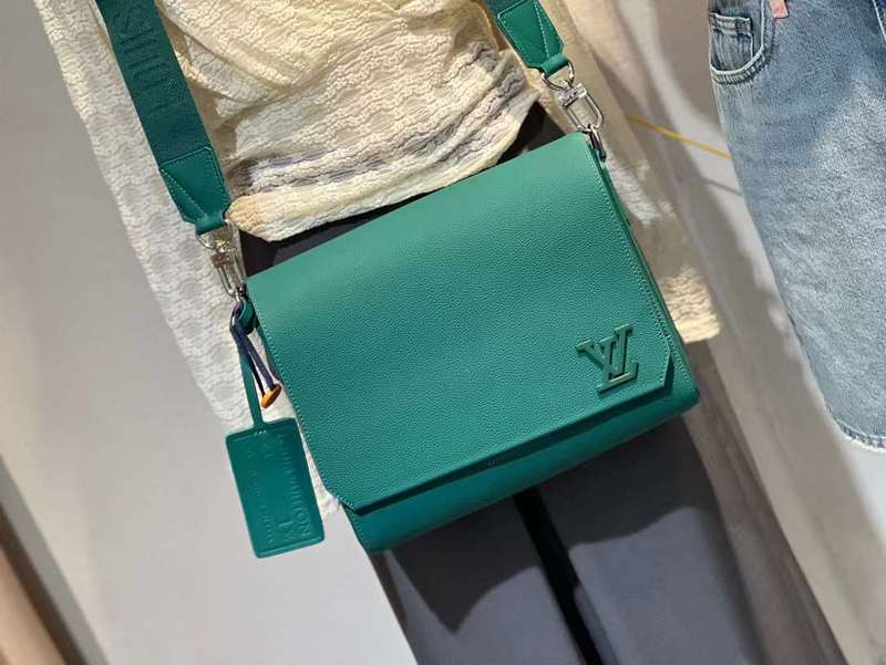 LOV2 Bags - Luxurious Bags  052