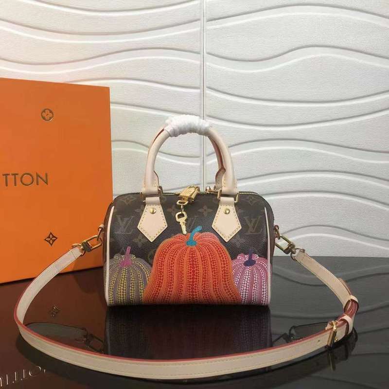 LOV2 Bags - Luxurious Bags  072