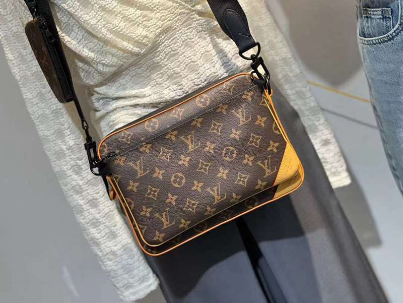 LOV2 Bags - Luxurious Bags  043