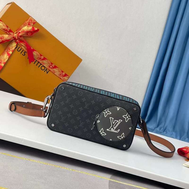 LOV2 Bags - Luxurious Bags  016