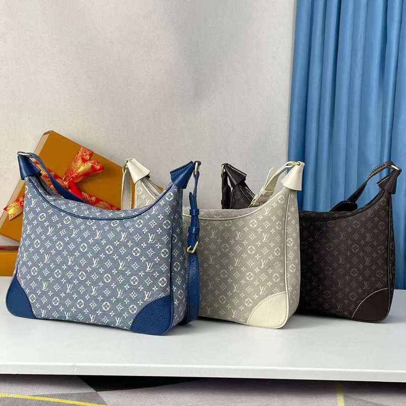 LOV2 Bags - Luxurious Bags  122