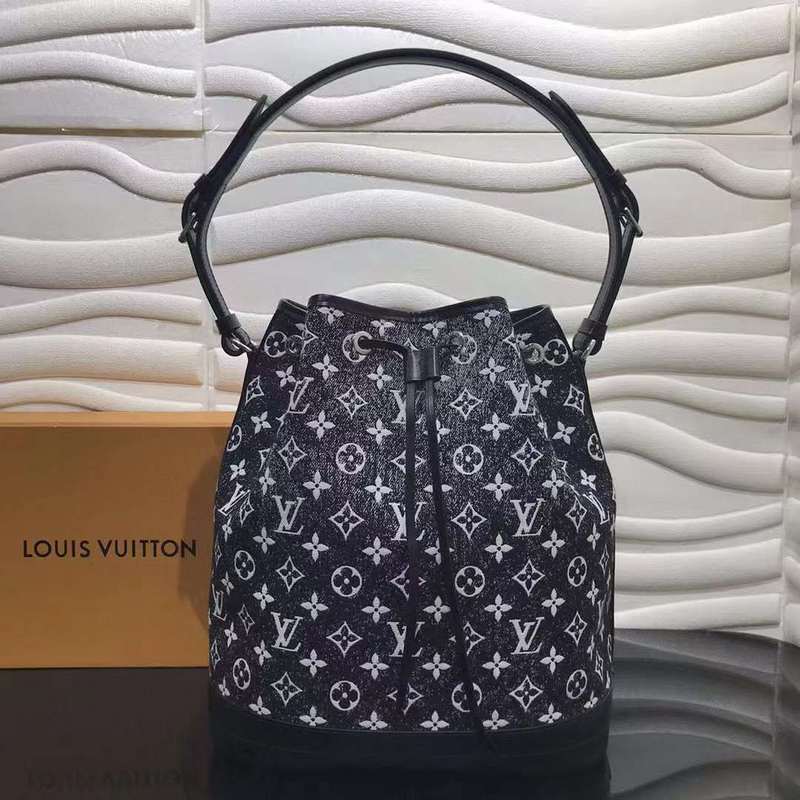 LOV2 Bags - Luxurious Bags  517
