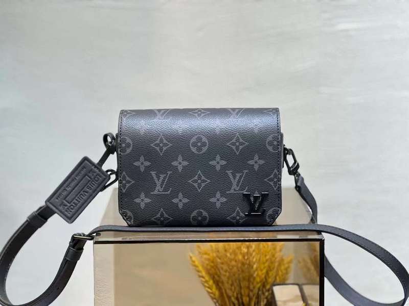 LOV2 Bags - Luxurious Bags  097
