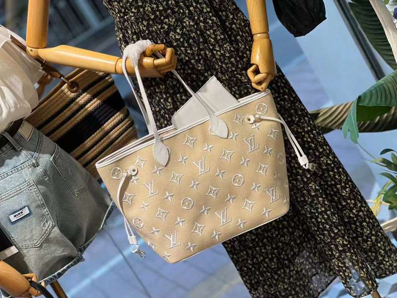 LOV2 Bags - Luxurious Bags  028