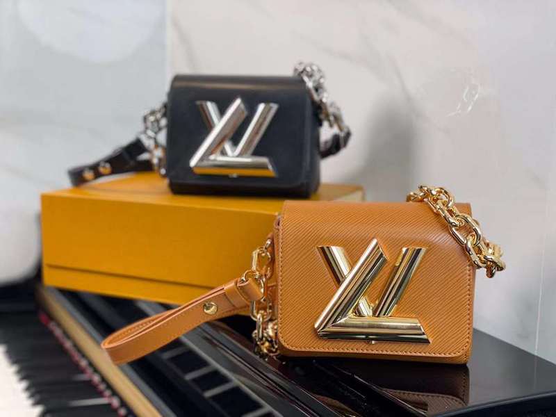 LOV2 Bags - Luxurious Bags  034