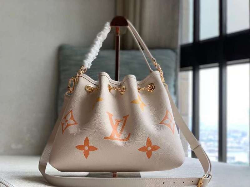 LOV2 Bags - Luxurious Bags  100