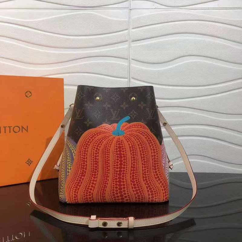 LOV2 Bags - Luxurious Bags  071